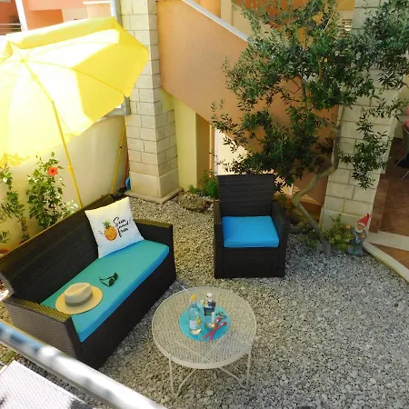 Apartment Dalmatia Ketty