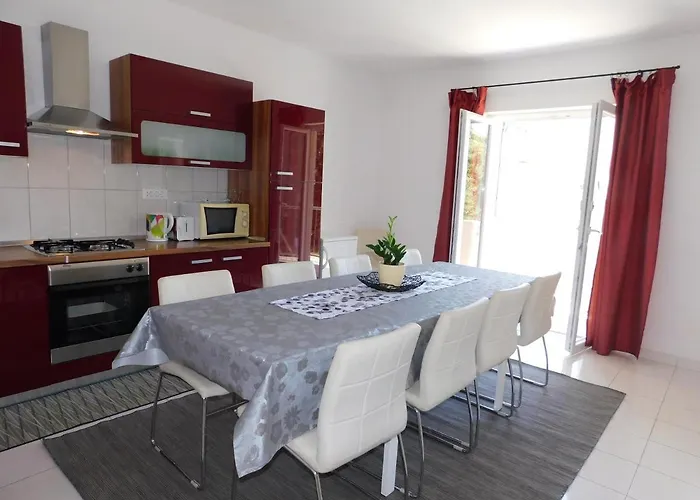 Dalmatia Ketty