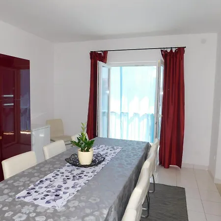 Apartment Dalmatia Ketty